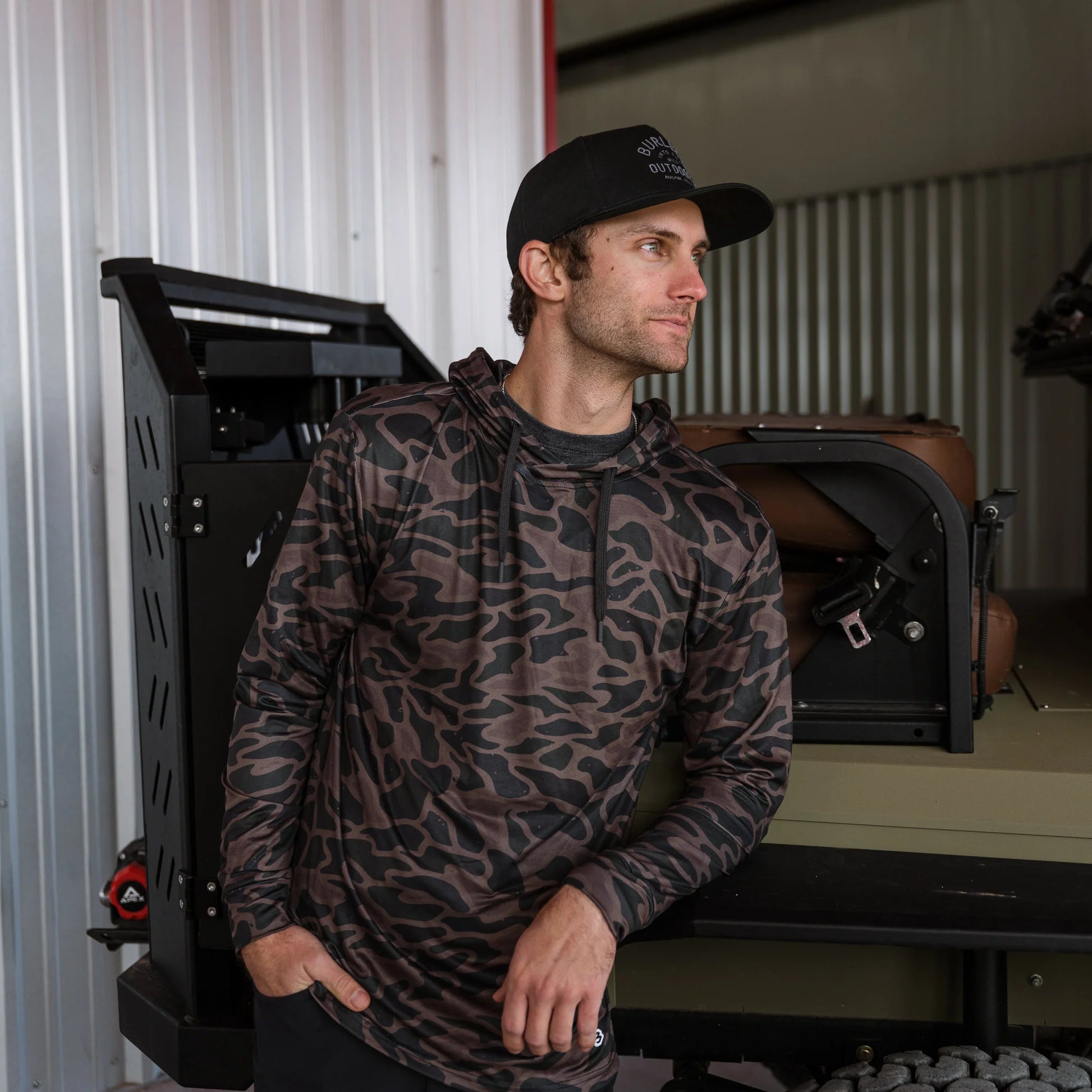 Burlebo Men Performance Camo Longsleeve Hoodie