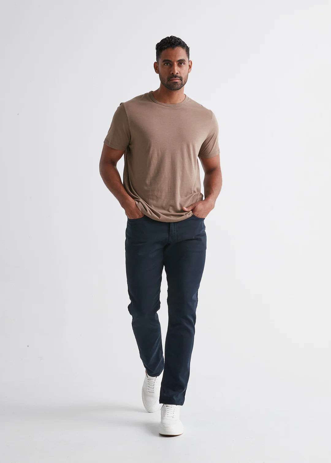 DUER No Sweat Relaxed Taper