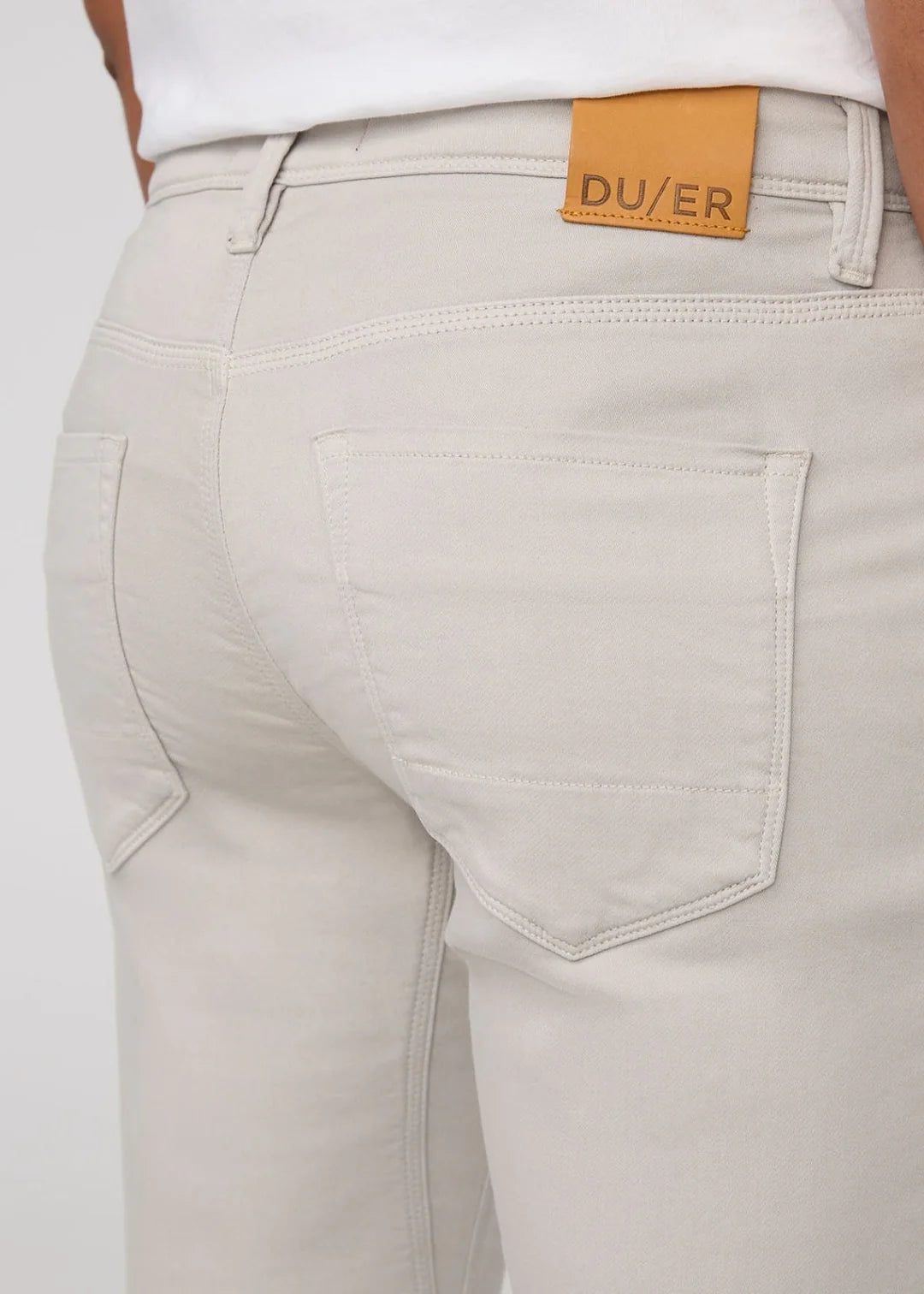DUER No Sweat Relaxed Taper