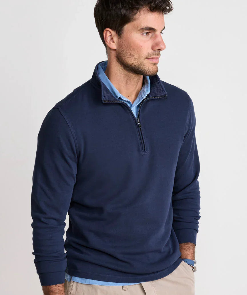 Man wearing Vineyard Vines Men Coastline Performance Activewear  Zip Top