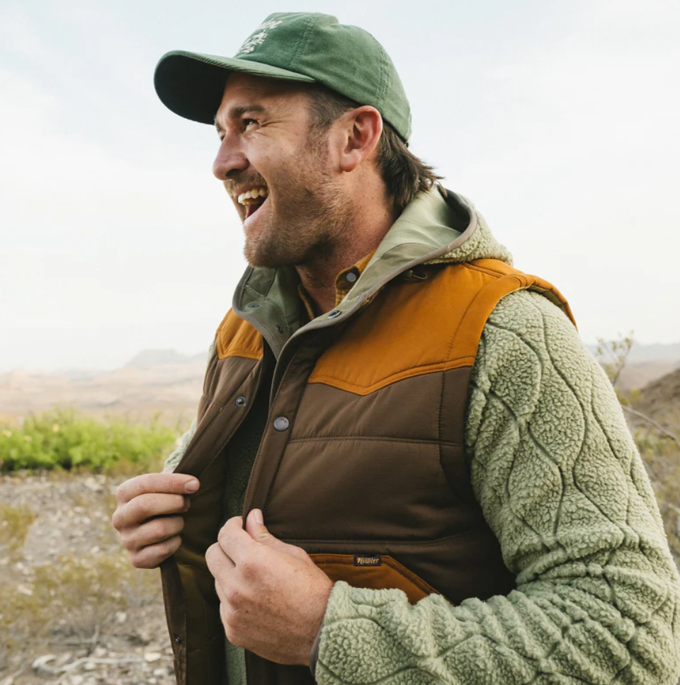 Howler Bros Rounder Vest