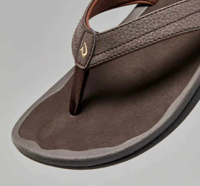 Olukai Women’s ‘Ohana Brown sandal with water‑friendly straps, cushioned footbed, and durable outsole for everyday comfort.