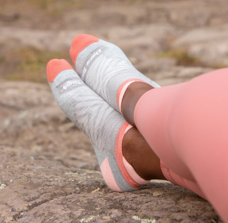 Darn Tough Women's Run No Show Tab Cushioned Ultra-Lightweight Running Socks