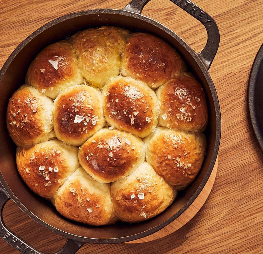 Smithey Ironware Dutch Oven 5.5 QT