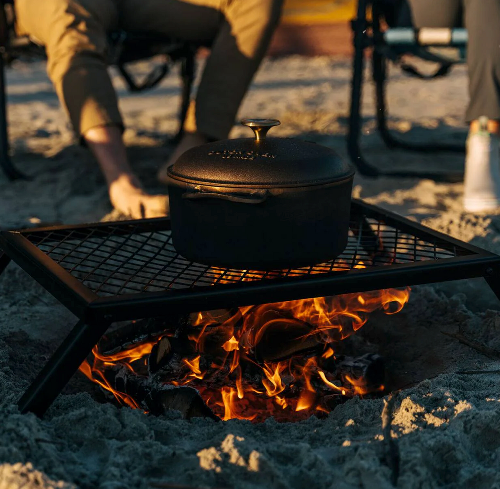 Smithey Ironware Dutch Oven 5.5 QT