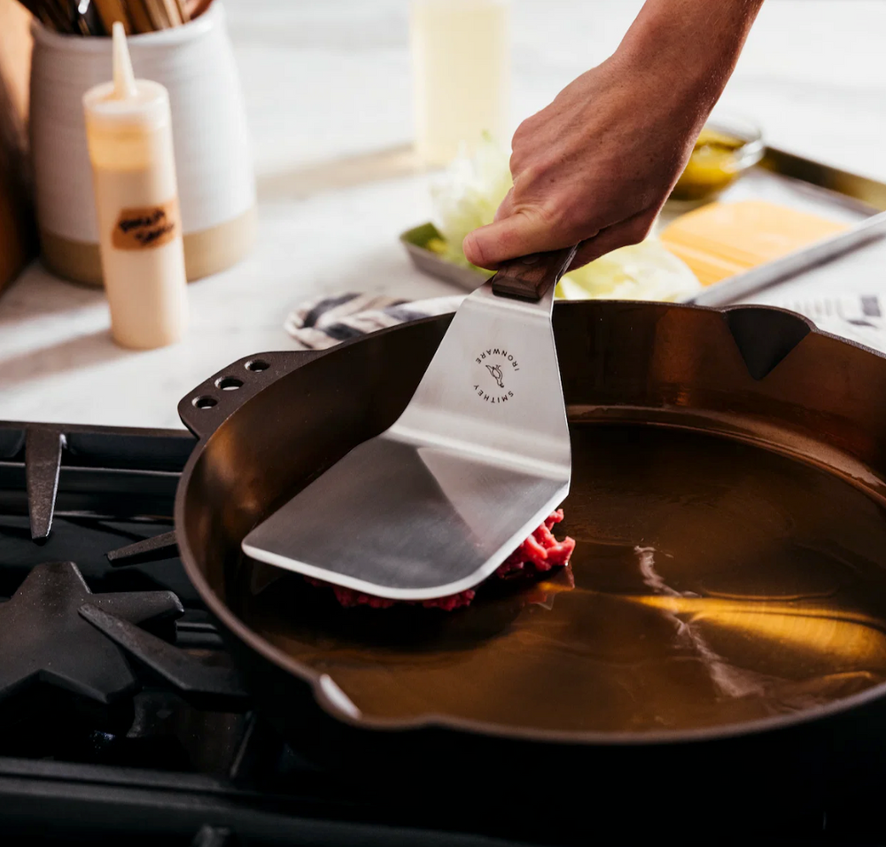 Smithey Ironware Mighty Spatula