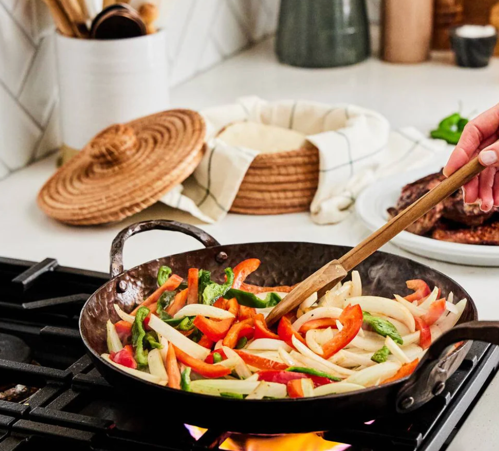 Smithey Ironware Deep Farmhouse Skillet 12 In