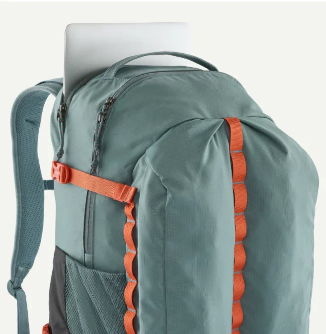 Patagonia Refugio Daypack 32L