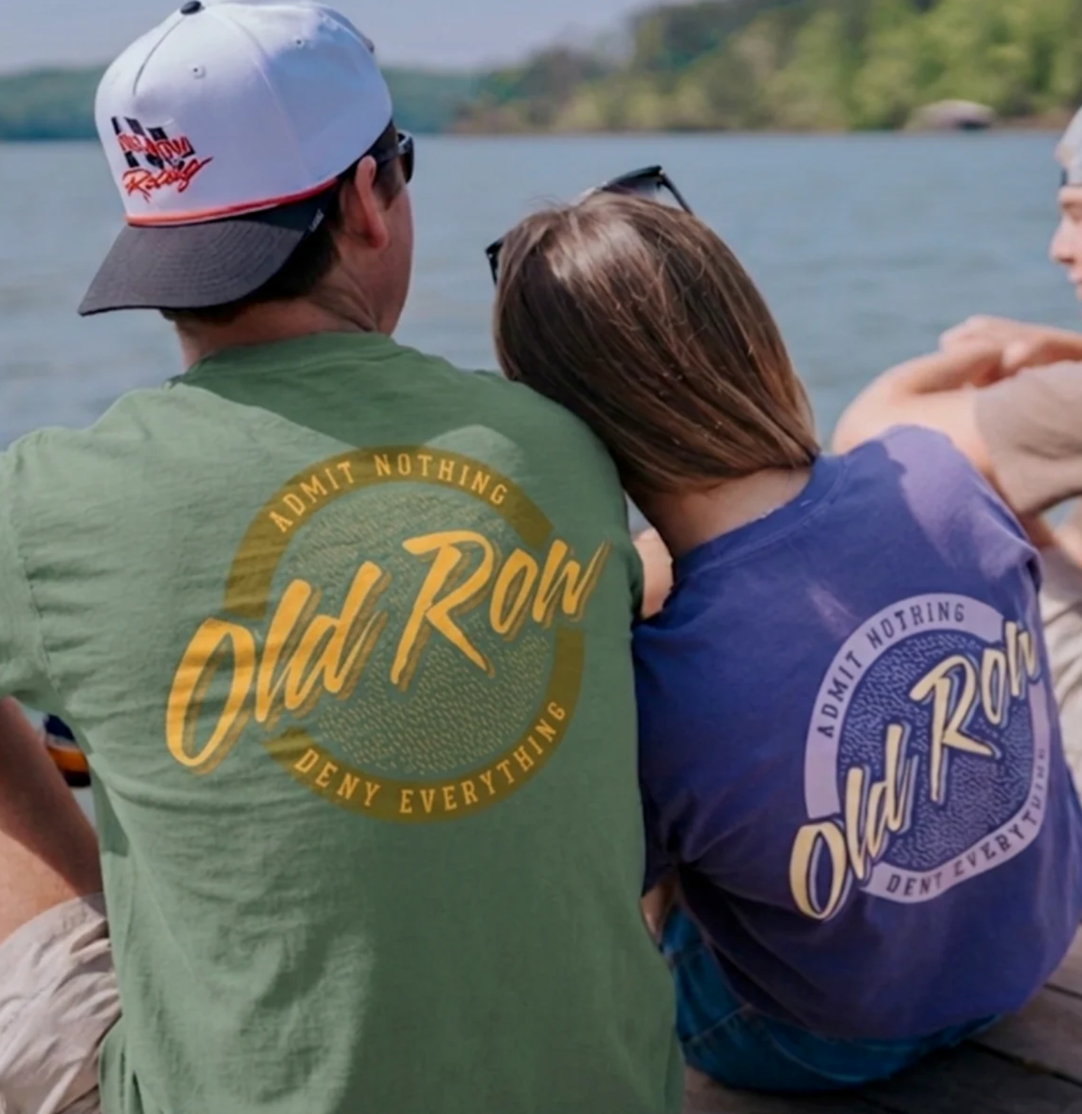 Old Row Unisex Circle Short Sleeve Pocket Crew Neck Tee