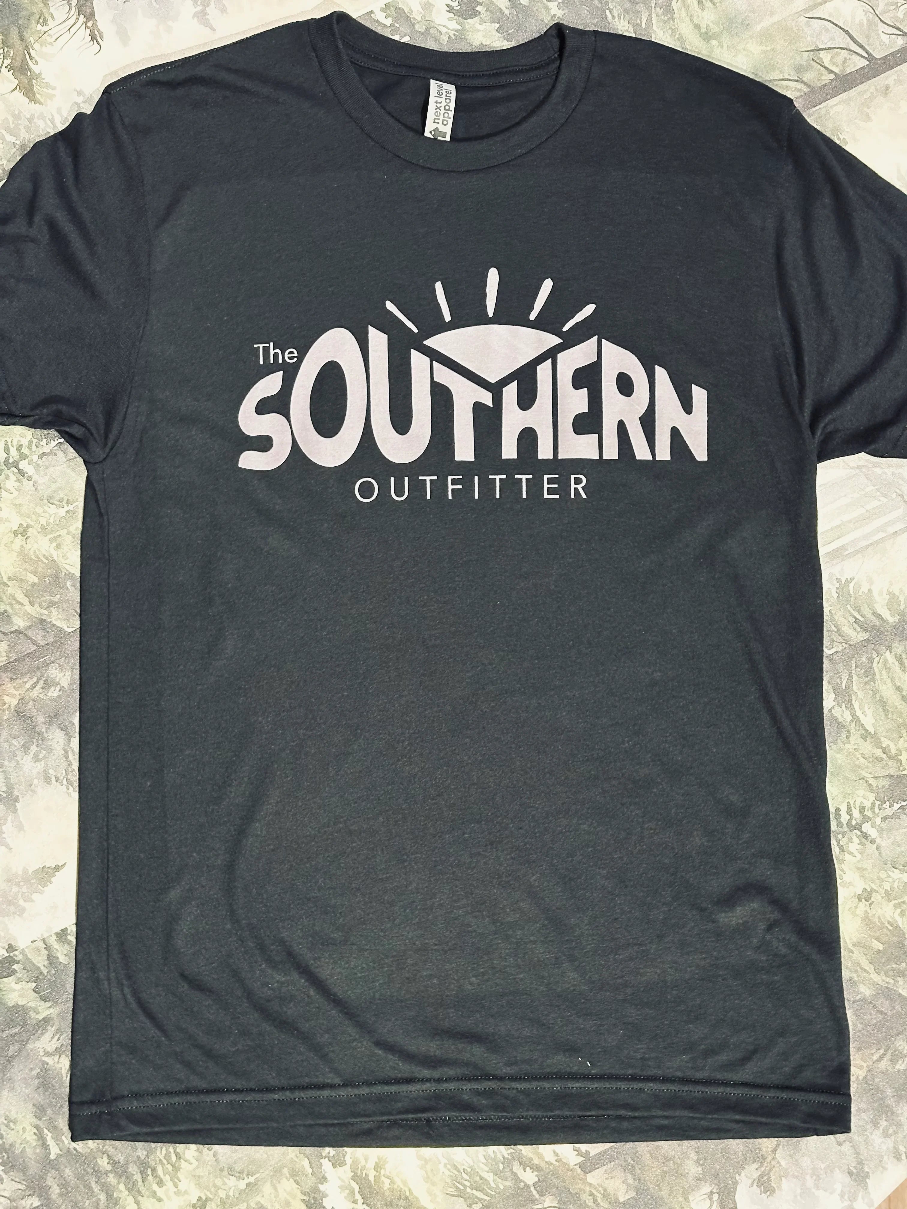 The Southern Outfitter Unisex Classic Tee Soft Comfort T-shirt-Gray
